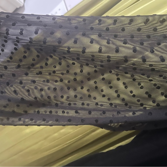 Elegant Olive Green Pleated Skirt xl and Anne Klein xl top - Picture 2 of 2